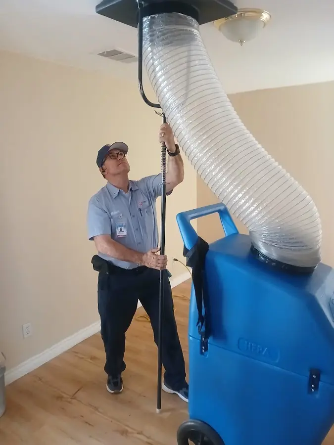 HVAC Installation technician using HEPA equipment in Homosassa Springs